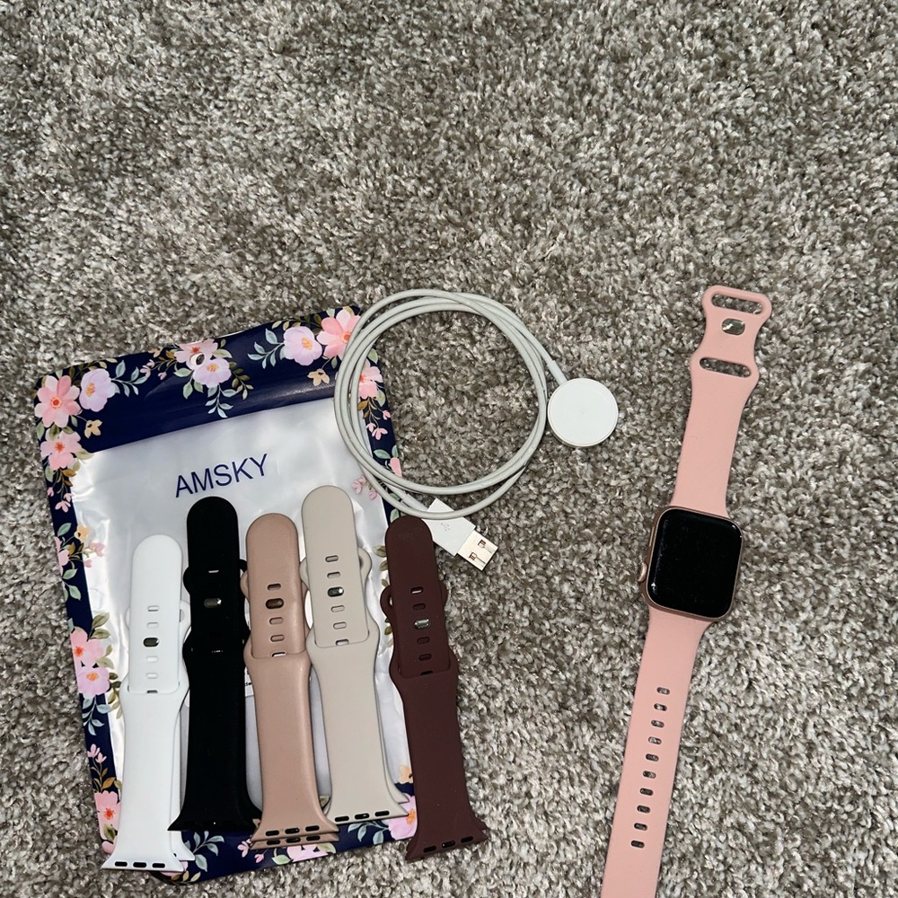 Series 5, 40mm Rose Gold Apple Watch Including charger and AMSKY bands